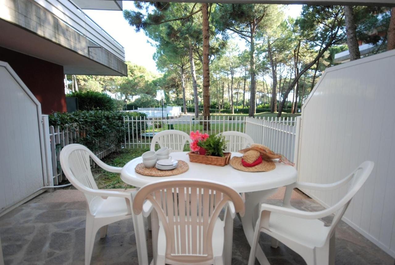 Residenza La Meridiana Lignano Sabbiadoro Exterior photo