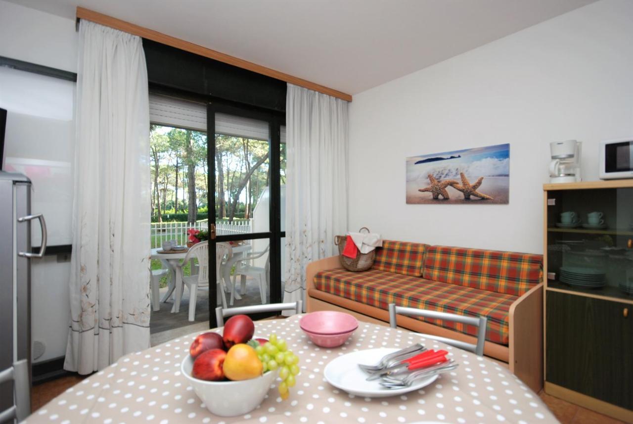 Residenza La Meridiana Lignano Sabbiadoro Exterior photo